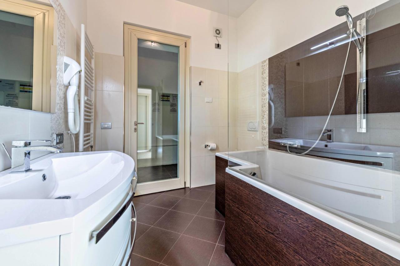 Residence Virgilio Green Toscolano Maderno Extérieur photo